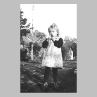 080-0083 Erika Pannewitz aus Pregelswalde im Alter von 4 Jahren.jpg